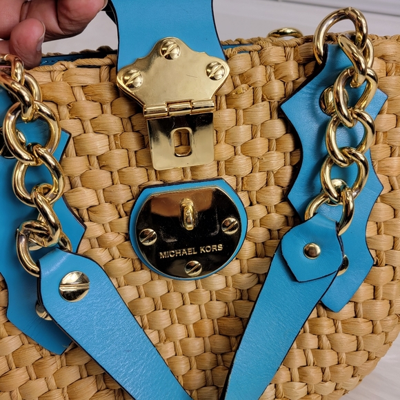 Michael Kors Santorini weave bucket tote wheat blue leather lined rafia straw - Picture 9 of 14